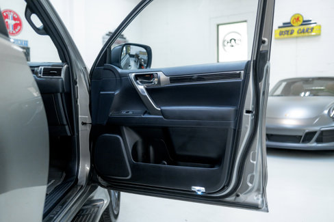 Used 2023 Lexus GX 460 Premium image 45