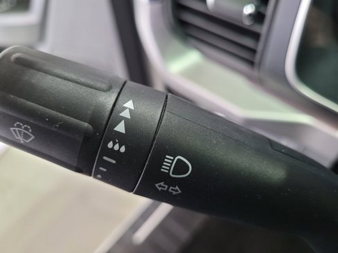 Used 2022 Ford F150 XLT image 45