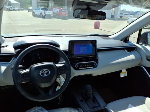 New 2026 Toyota Corolla Cross L image 7