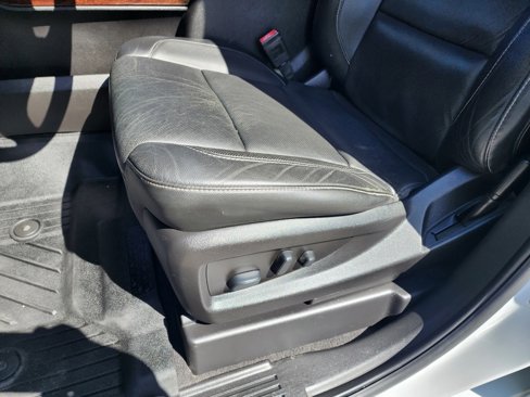 Used 2018 GMC Sierra 1500 SLT image 13
