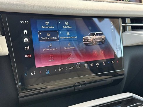 New 2025 Lincoln Navigator Reserve image 34