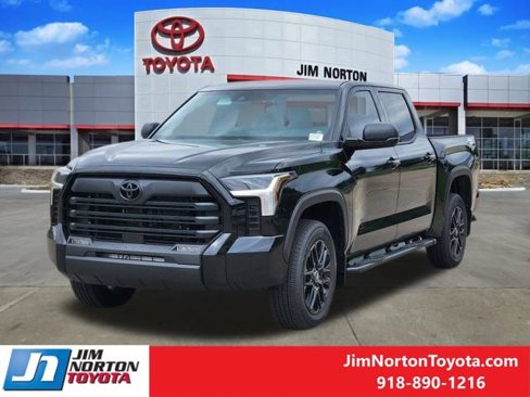 New 2026 Toyota Tundra SR5 image 2