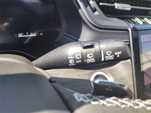 New 2025 Jeep Grand Cherokee Limited w/ Luxury Tech Group II image 22