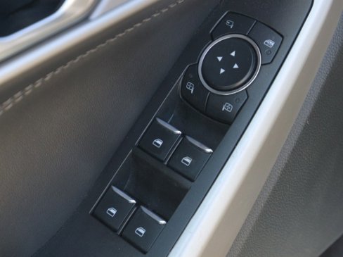 Used 2024 Ford Explorer Limited image 13