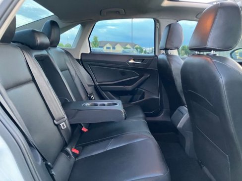 Used 2019 Volkswagen Jetta SEL image 39