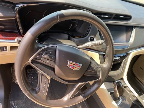 Used 2019 Cadillac XT5 Luxury image 12