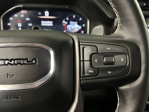 Used 2025 GMC Sierra 1500 Denali Ultimate image 34