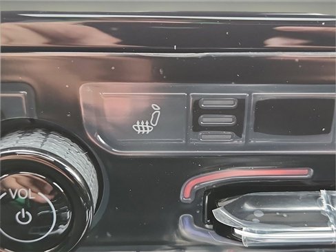 New 2025 Jeep Grand Cherokee L Altitude image 11