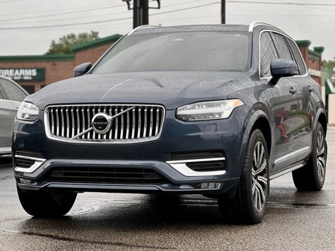 Used 2023 Volvo XC90 B6 Plus w/ Protection Package Premier image 13