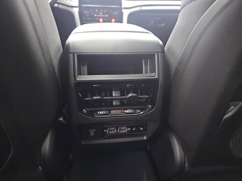 New 2025 Jeep Grand Cherokee Limited w/ Luxury Tech Group II image 33