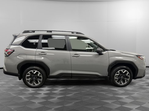Certified 2025 Subaru Forester Premium w/ Convenience Package #2 image 6