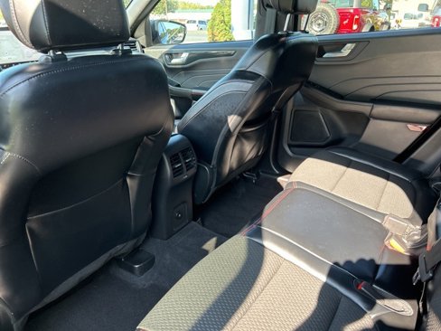 Used 2023 Ford Escape ST-Line w/ Tech Pack #1 image 12