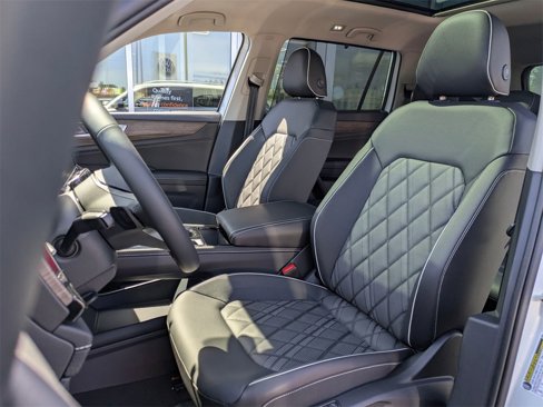 New 2025 Volkswagen Atlas SEL Premium R-Line image 27