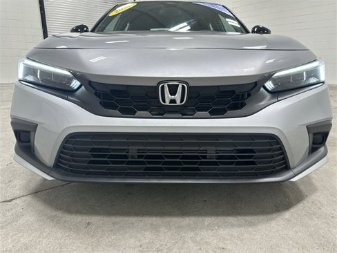 Used 2022 Honda Civic Sport image 10