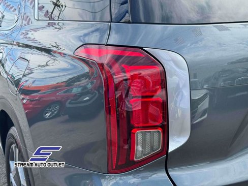 Used 2025 Hyundai Palisade Limited image 11