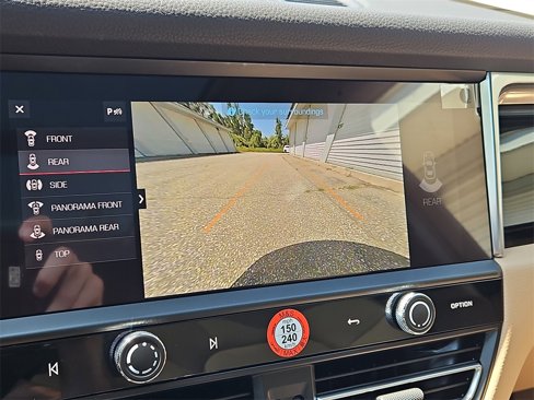 New 2026 Porsche Macan image 12