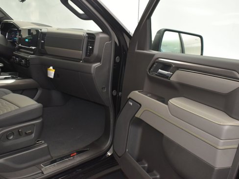 New 2026 Chevrolet Silverado 1500 ZR2 image 19