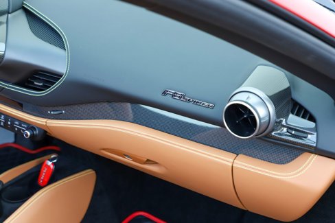 Certified 2021 Ferrari F8 Tributo image 30