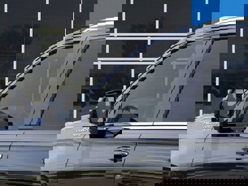New 2025 Chevrolet Suburban High Country image 12