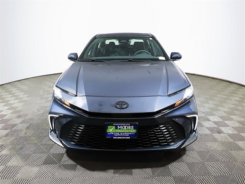 New 2026 Toyota Camry SE image 3
