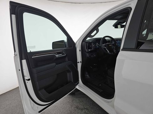 New 2026 Chevrolet Silverado 1500 LT w/ Safety Package image 21