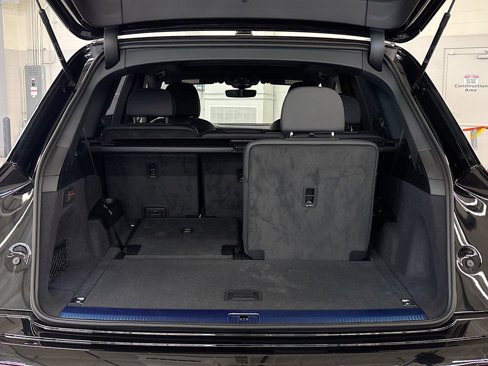 New 2025 Audi Q7 3.0T Prestige image 21