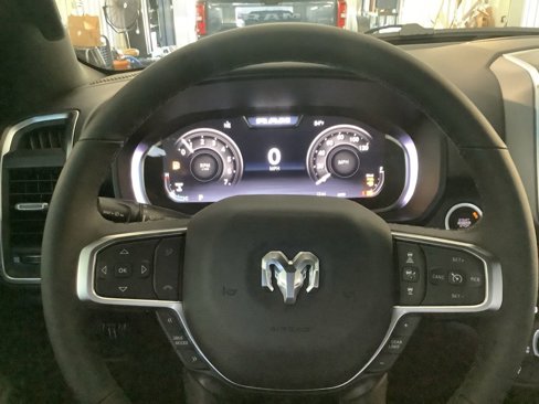 New 2026 RAM 1500 4x4 Crew Cab image 19