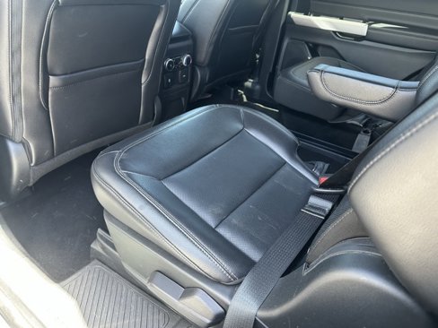 Used 2024 Ford Explorer Limited image 27
