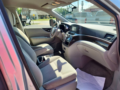 Used 2017 Nissan Quest SV image 12