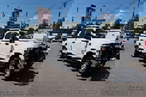 Used 2019 Ford F250 XL w/ Power Equipment Group image 7