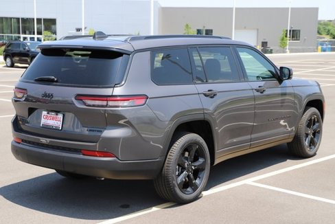 New 2025 Jeep Grand Cherokee L Limited image 6