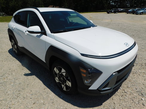 New 2025 Hyundai Kona SEL image 3
