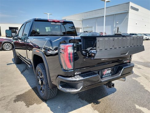 New 2026 GMC Sierra 2500 AT4 w/ AT4 Premium Plus Package image 6