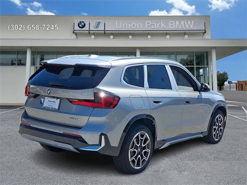 Used 2026 BMW X1 xDrive28i image 4