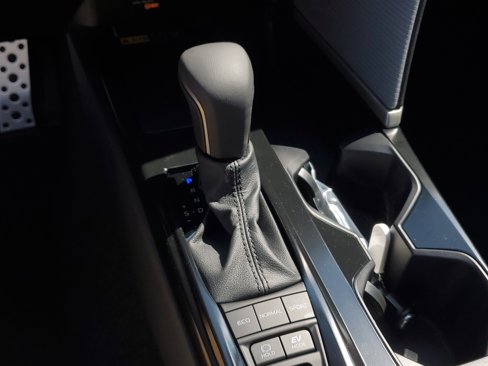 New 2026 Toyota Camry SE image 29