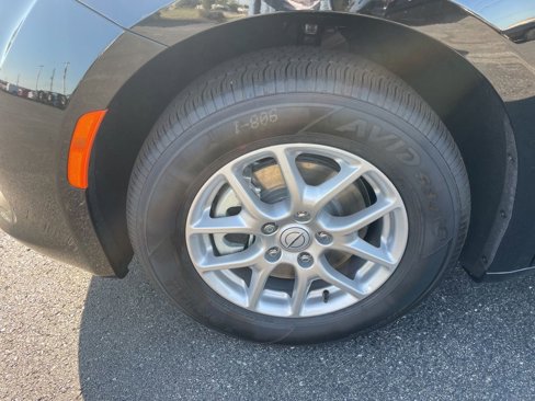 New 2026 Chrysler Voyager LX image 9