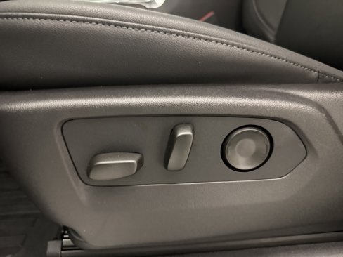New 2026 GMC Sierra 2500 SLT w/ SLT Premium Package image 22