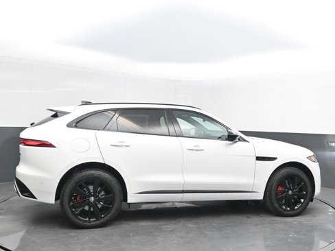 New 2026 Jaguar F-PACE R-Dynamic S image 8