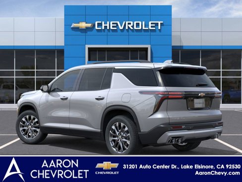 New 2026 Chevrolet Traverse LT image 3
