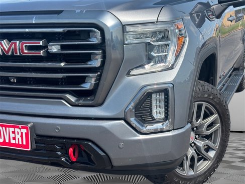 Used 2020 GMC Sierra 1500 AT4 w/ AT4 Premium Package image 3
