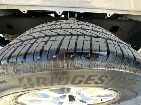 Used 2024 Chevrolet Silverado 1500 Custom image 23