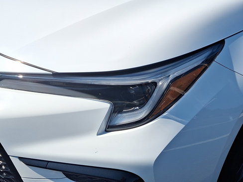 Used 2023 Toyota Corolla XSE image 9