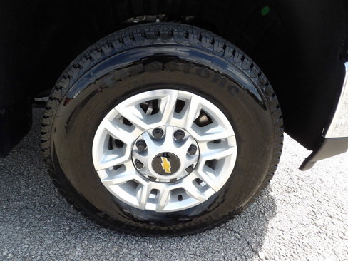 Used 2025 Chevrolet Silverado 2500 W/T image 53
