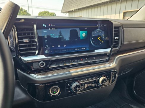 Used 2024 Chevrolet Silverado 1500 RST image 30