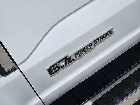 New 2026 Ford F250 Lariat w/ Chrome Package image 12