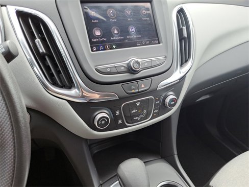 Used 2022 Chevrolet Equinox LS w/ LS Convenience Package image 13