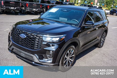 Used 2025 Ford Explorer ST-Line image 15