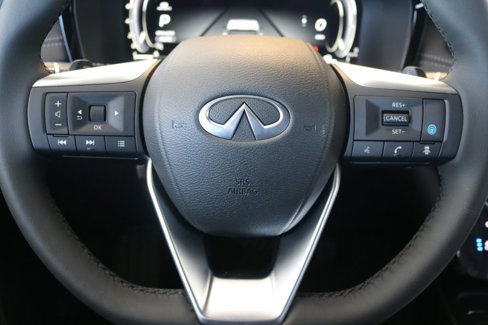 New 2025 INFINITI QX60 Luxe w/ Black Edition image 36