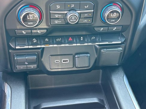 Used 2021 Chevrolet Silverado 1500 LT Trail Boss w/ Convenience Package II image 26