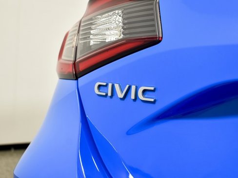 Used 2023 Honda Civic Sport image 7